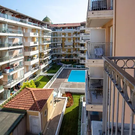 Air-Conditioned Studio With Swimming Pool Close To The Sea